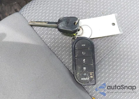 2017 Chevrolet Silverado 1500 Custom из США, поврежденный, VIN 1GCVKPEC4HZ394282